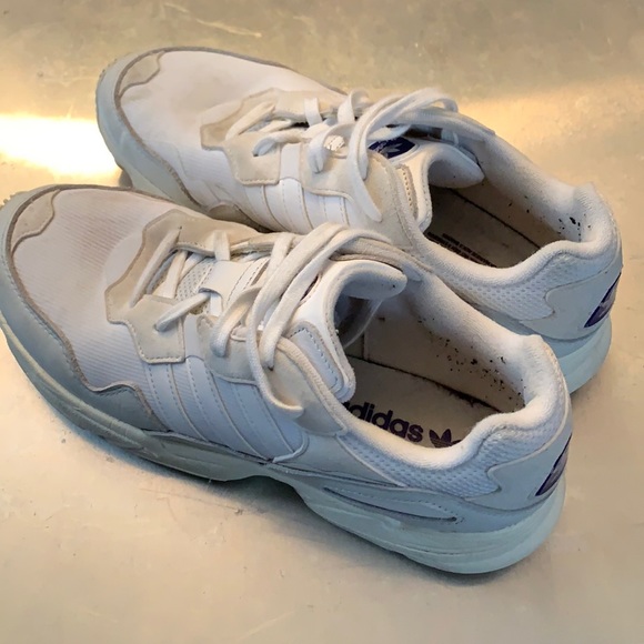 Men’s adidas sneakers - Picture 1 of 5